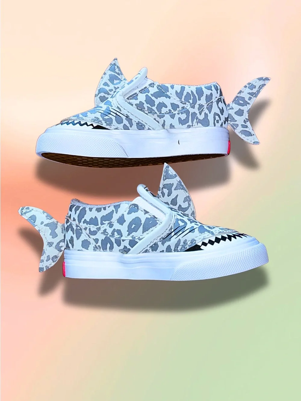Vans Slip-On V Shark Toddler Boys Shoes Size 4